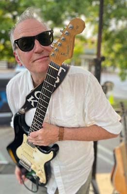 Guitarist Pat Savage